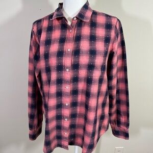 Stylus sz lg button down shirt in a blue and pink plaid